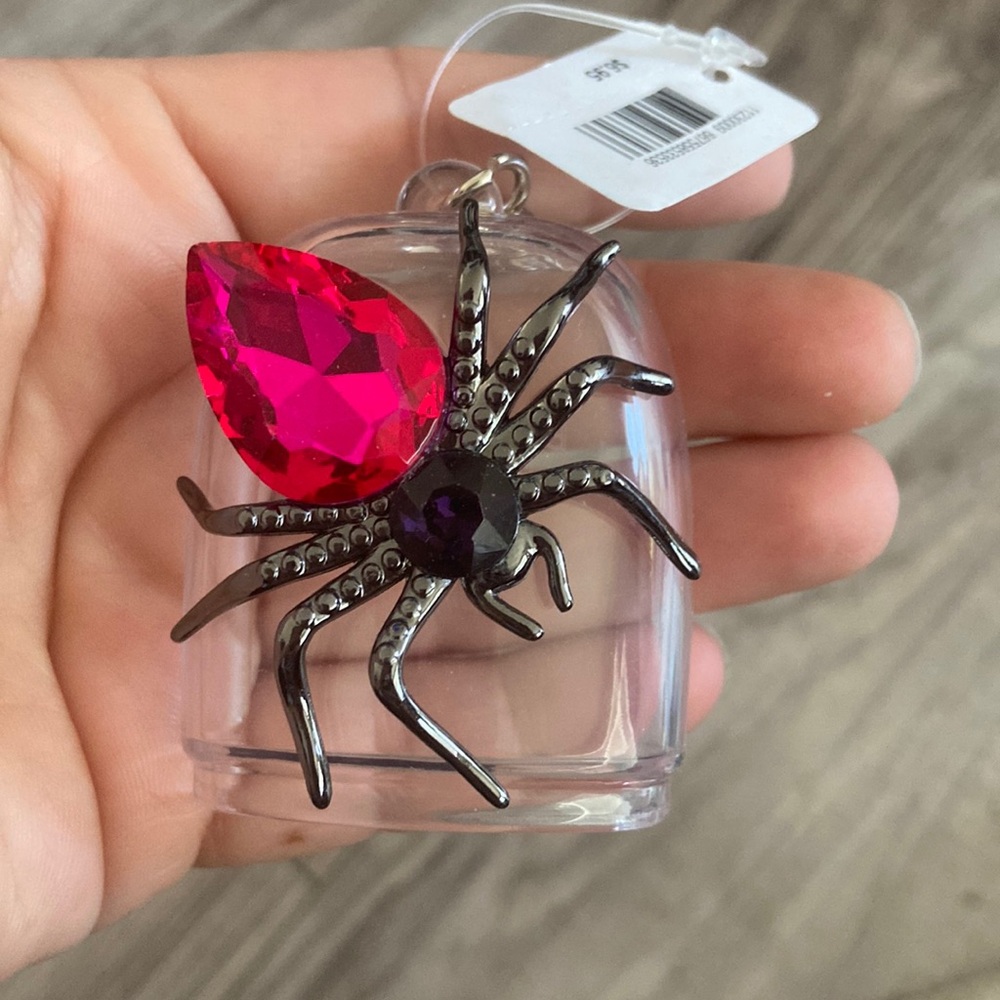 Bath & Body works spider black widow Halloween pocketbac new santizer